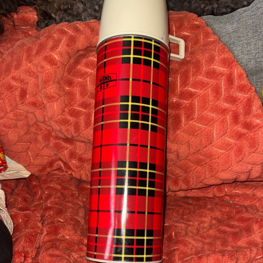Rare Vintage 1973 King-Seeley Red Tartan Plaid Metal Thermos Vacuum Bottle